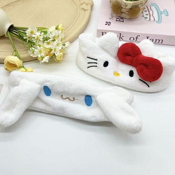 Hello Kitty Plush Face Wash Make-up Face Cream Plush Elastic Non-Slip Headband - Picture 6 of 6